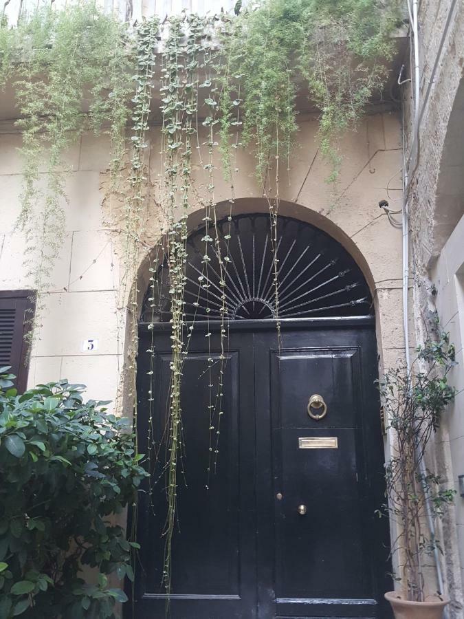Dimora Petra Apartment Lecce Exterior photo
